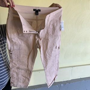 Capris Cargo Pants